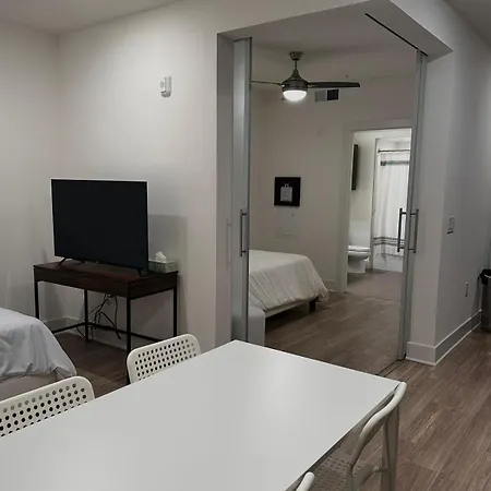 Cozy One Bedroom & Loft Sunset Free Off Site Parking And Wifi Los Angeles Exterior photo