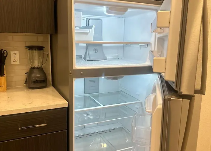 Cozy One Bedroom & Loft Sunset Free Off Site Parking And Wifi